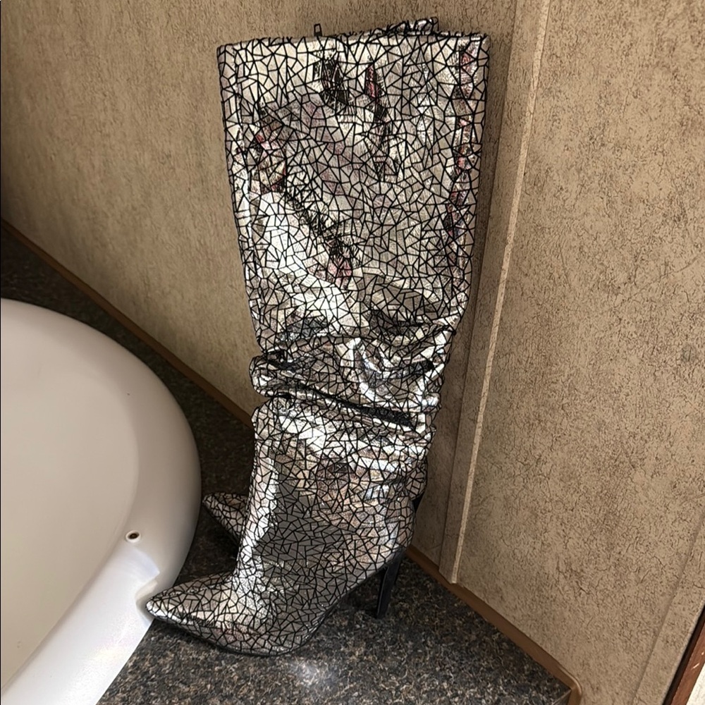 Shoe Dazzle Black and Silver Heeled Boots with Stiletto Heel brand new never wor
